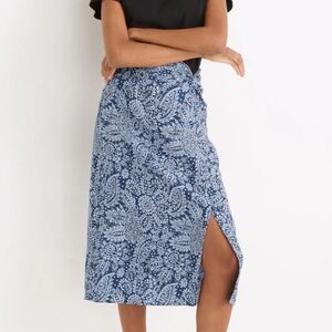 Madewell Linen-Blend Knotted Midi Skirt  Paisley Garden